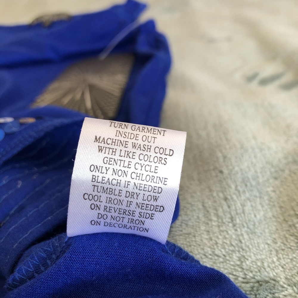 Almost Famous Sleeveless Blue with Sequins Top - Picture 5 of 8